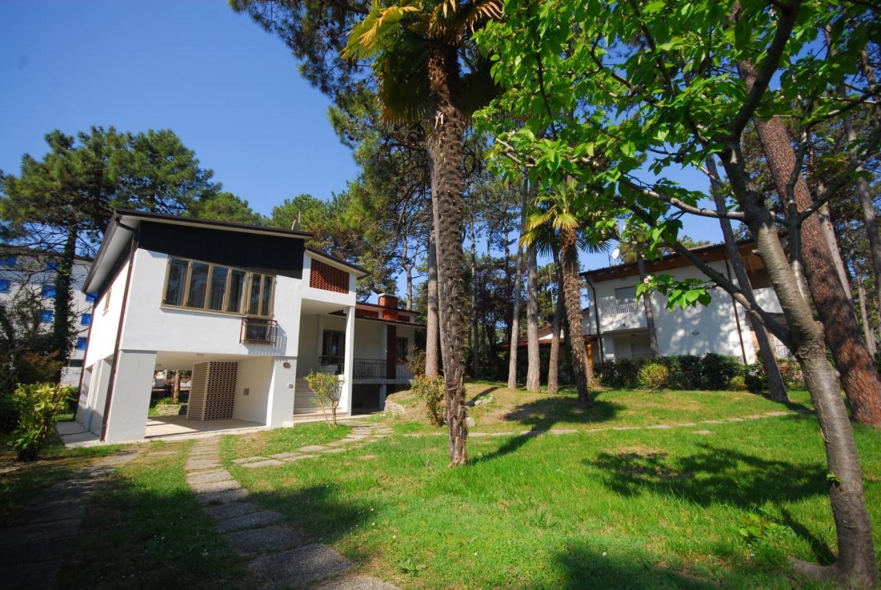 Villa Argia Lignano Sabbiadoro Exteriör bild